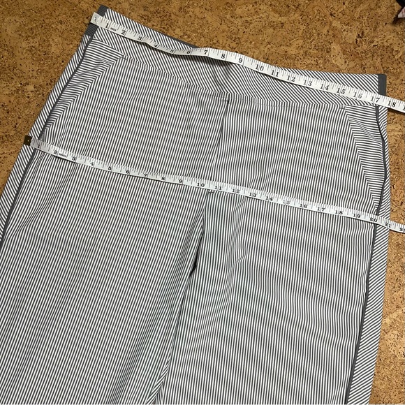 Athleta Wm’s Brooklyn Textured Ankle Pants in White & Gray Stripes NWOT Sz 16T - Picture 13 of 15